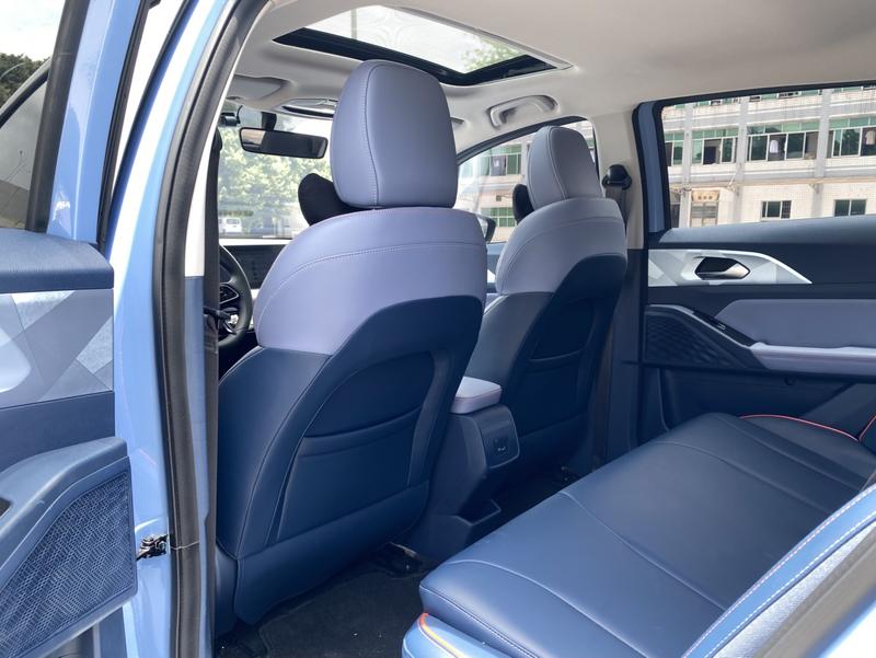 Geely Geometry E Firefly, 2022 — фото 10 из 11
