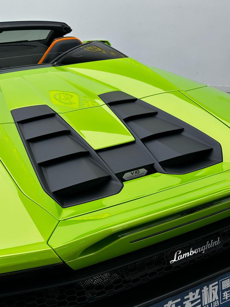 Lamborghini Huracán, 2023 — фото 9 из 12