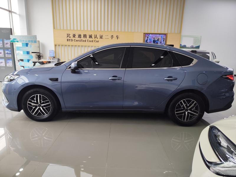 BYD Seal 05 DM-i Hybrid, 2024 — фото 4 из 11