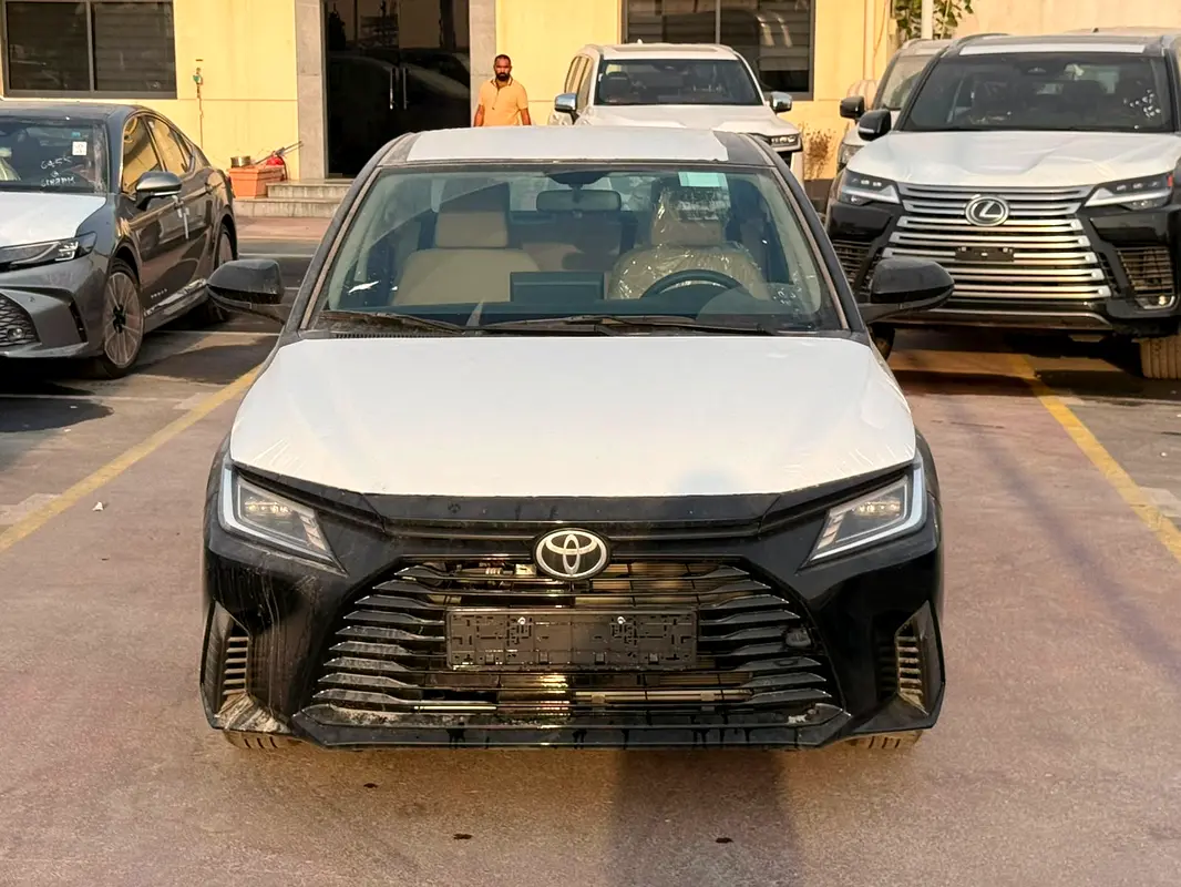 Toyota Yaris, 2026 — фото 2 из 10