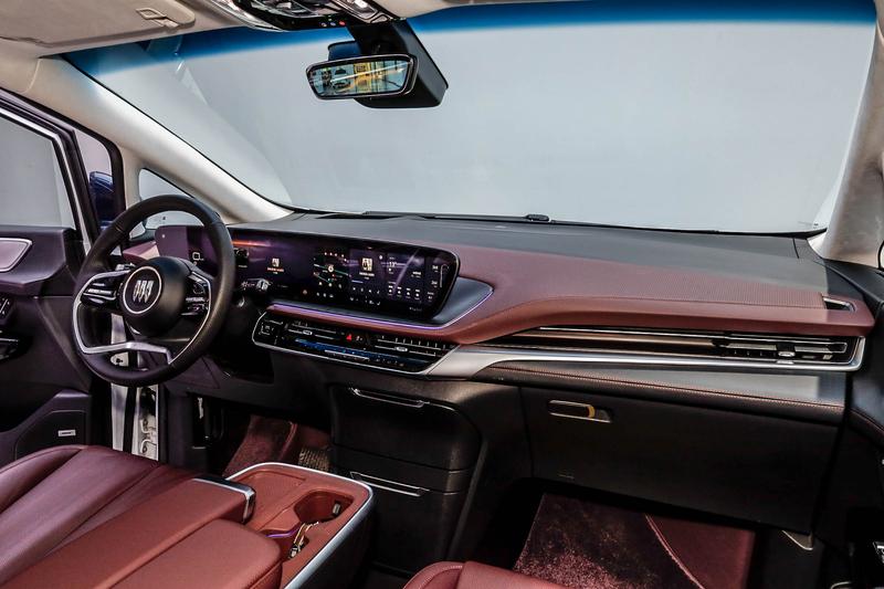 Buick GL8 Century, 2024 — фото 12 из 12