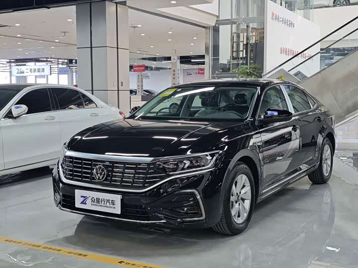 Volkswagen Passat Hybrid, 2025 — купить в Белгороде под ключ