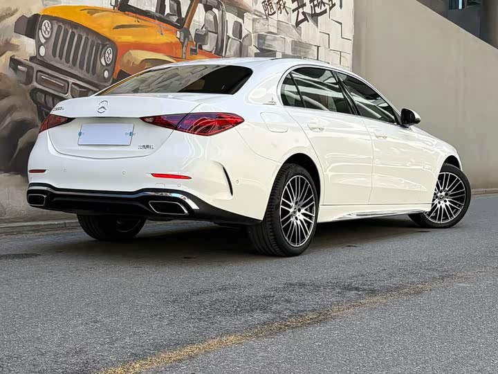 Mercedes-Benz C-Class, 2023 — фото 2 из 9