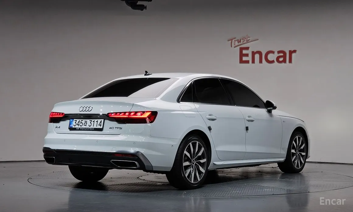 Audi A4, 2023 — фото 2 из 12