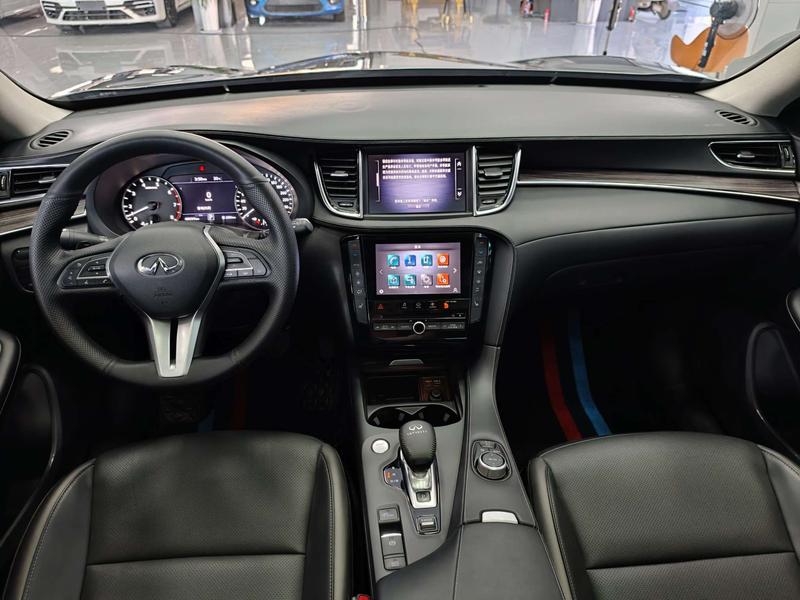 Infiniti QX50, 2021 — фото 9 из 12