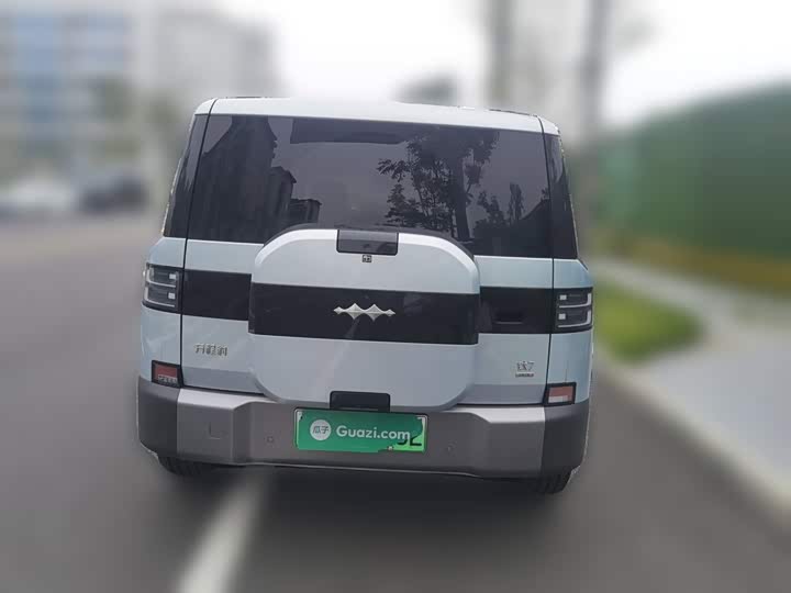 BYD FangChengBao Titanium 7 (Tai 7), 2026 — фото 3 из 9