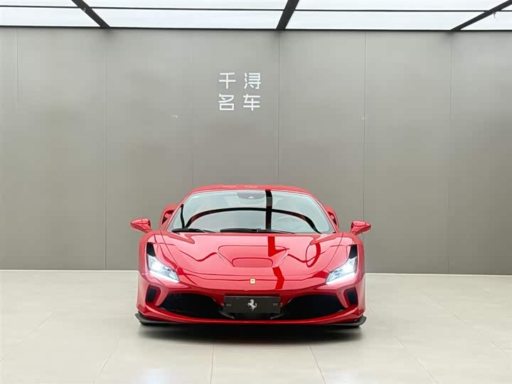 Ferrari F8, 2021 — фото 2 из 9