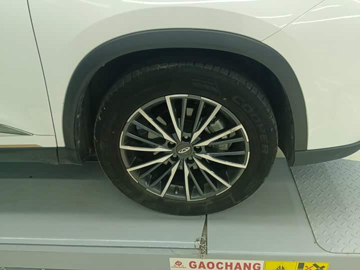 Chery Tiggo 8 Pro, 2023 — фото 6 из 9