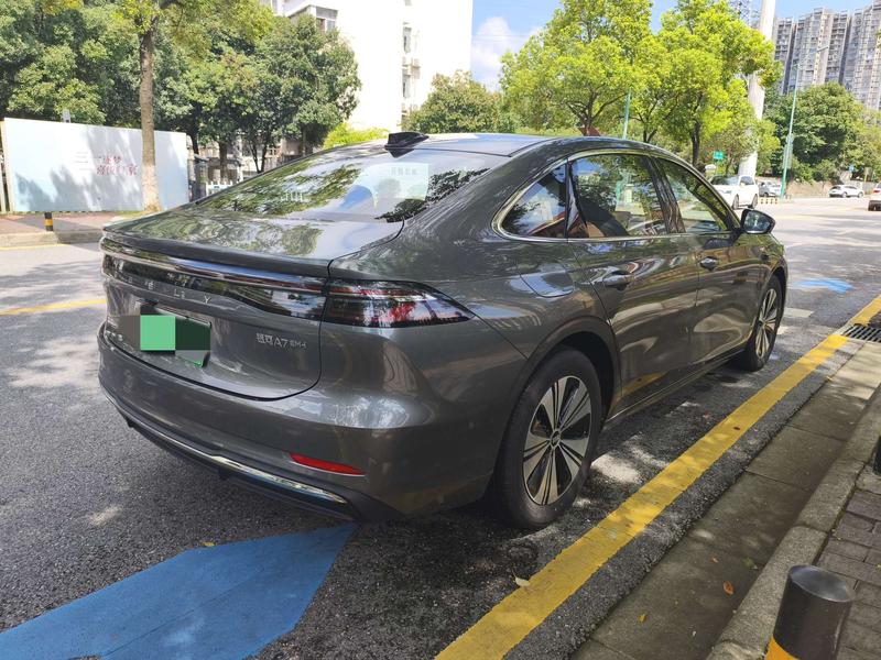 Geely Galaxy A7, 2025 — фото 6 из 10