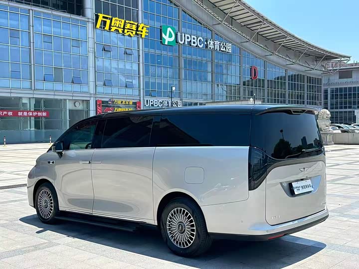 Geely Galaxy V900, 2025 — фото 4 из 9