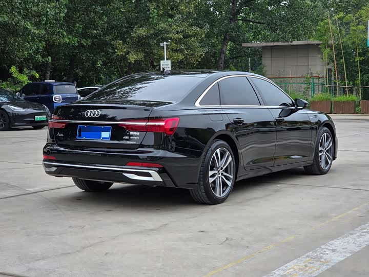 Audi A6L, 2023 — фото 4 из 9