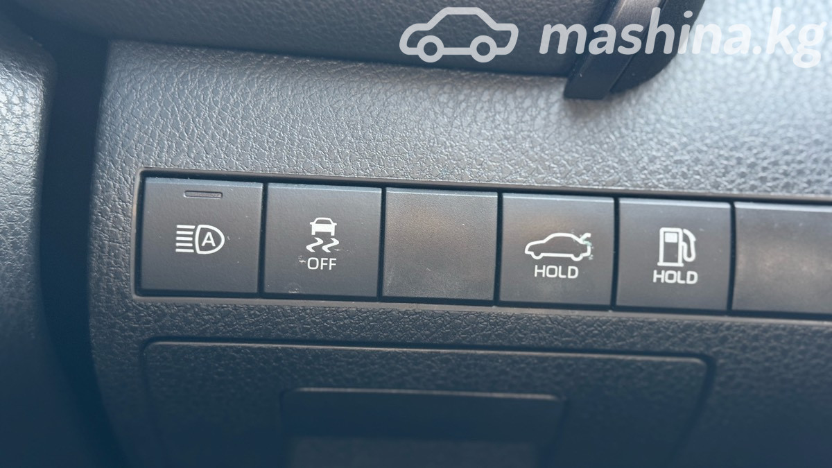 Toyota Camry, 2021 — фото 12 из 12