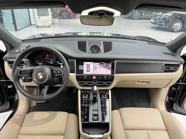 Porsche Macan, 2022 — фото 4 из 9