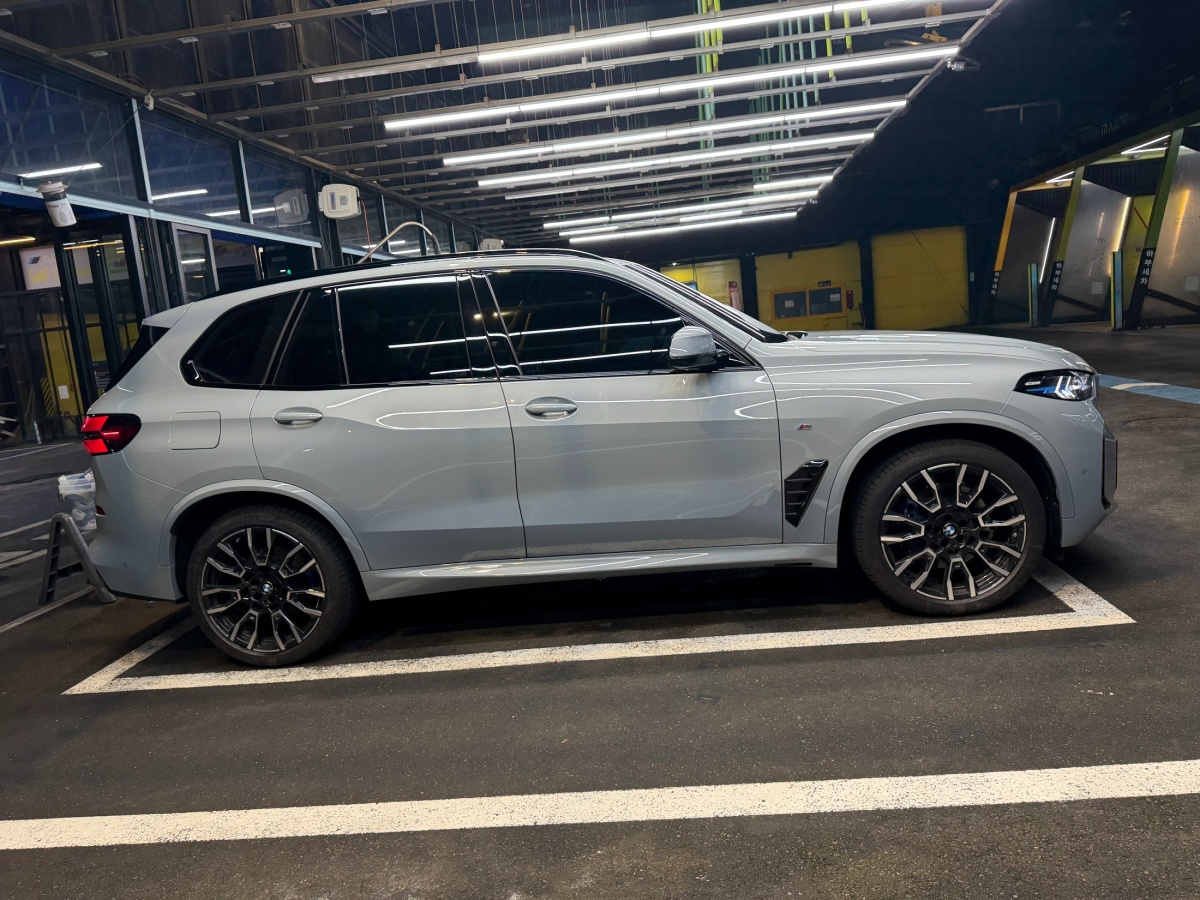 BMW X5, 2025 — фото 2 из 12