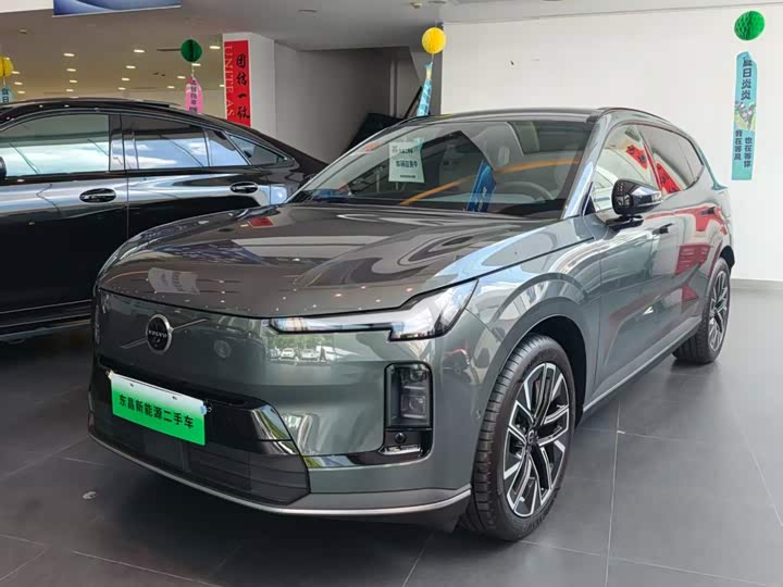 Volvo XC70 Hybrid, 2025 — купить в Казани под ключ