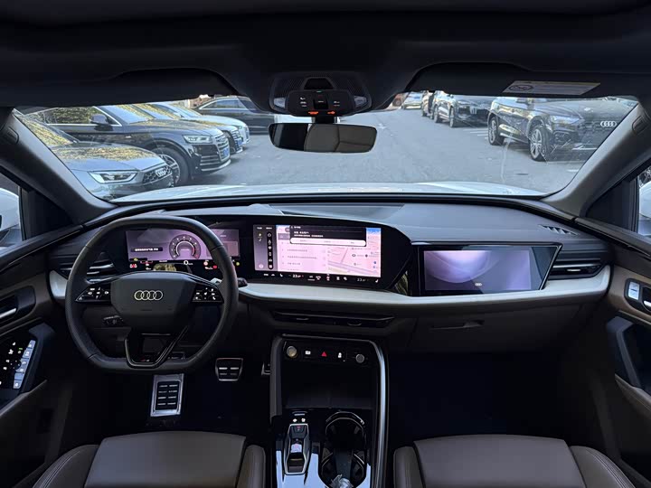 Audi Q5L, 2025 — фото 7 из 9