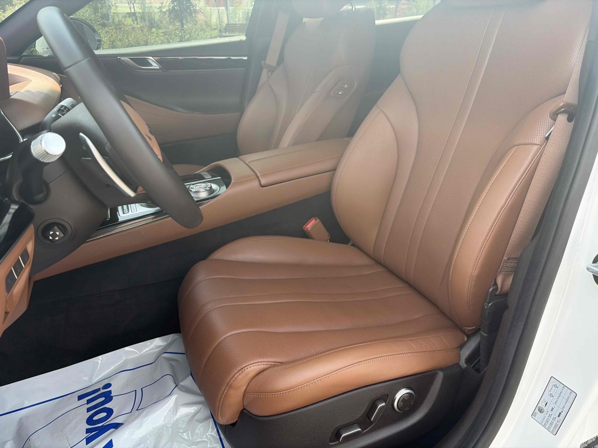 Genesis G80, 2023 — фото 9 из 12