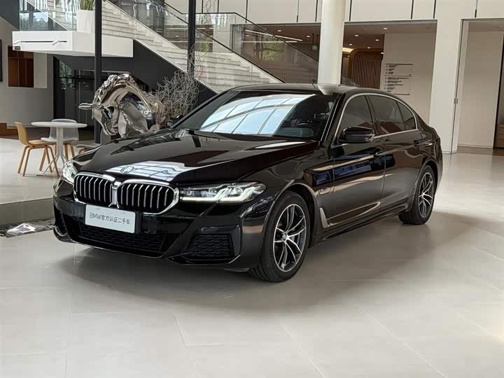 BMW 5 Series Hybrid, 2022 — купить в Тольятти под ключ
