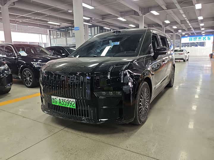 Zeekr 009, 2025 — купить в Тольятти под ключ