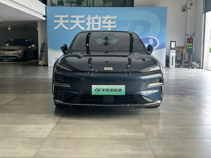 Geely Galaxy Starshine 8 EM-i, 2025 — фото 2 из 10