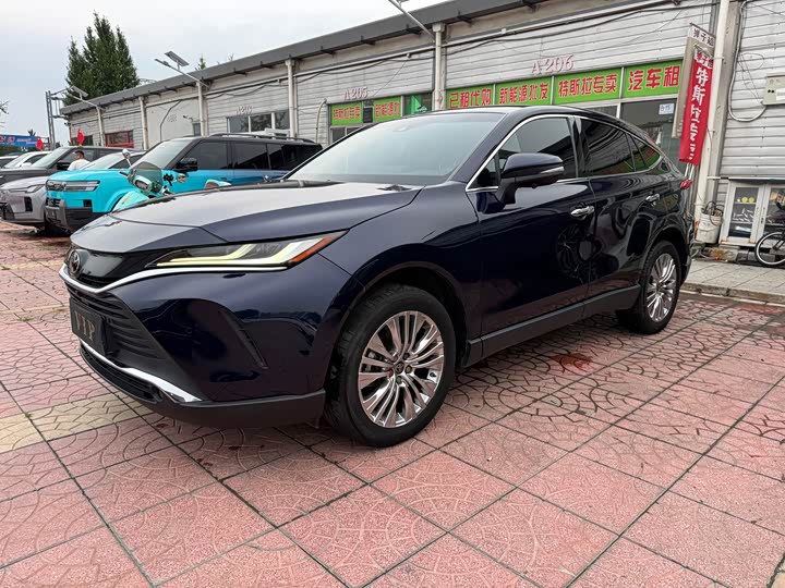Toyota Harrier, 2022 — купить в Туле под ключ