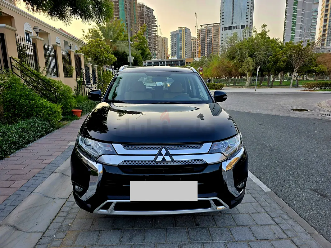 Mitsubishi Outlander, 2023 — фото 3 из 10