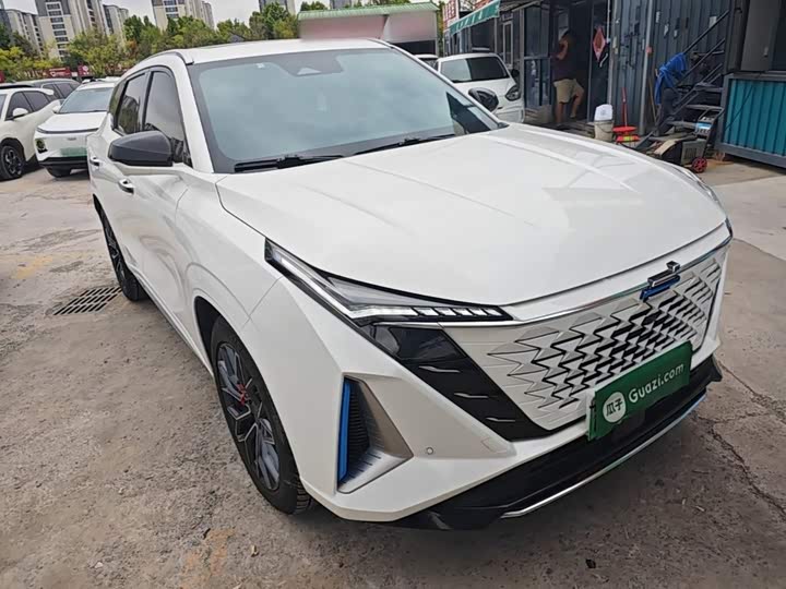 Changan Oshan Z6 Hybrid, 2023 — фото 4 из 9