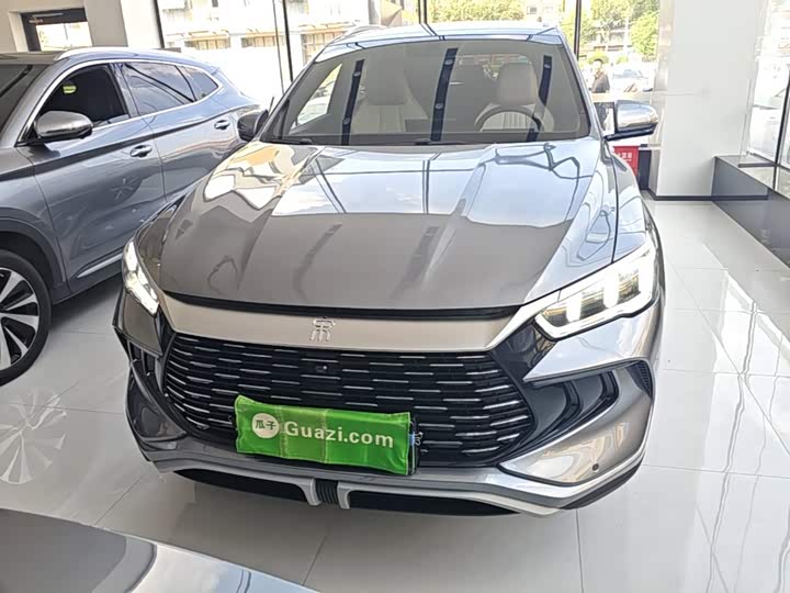 BYD Song Pro Hybrid, 2024 — фото 3 из 9