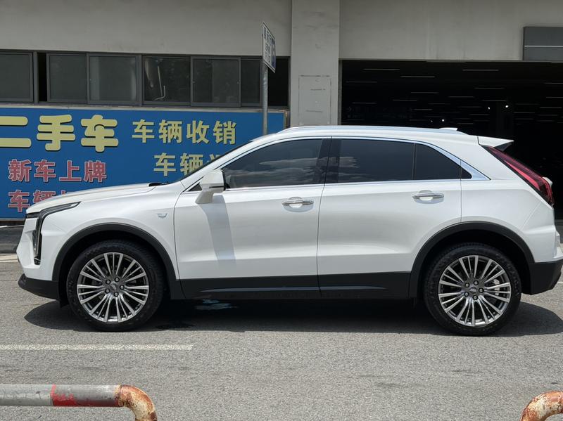 Cadillac XT4, 2023 — фото 3 из 12