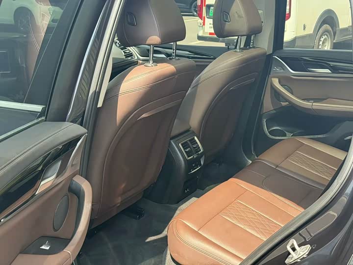 BMW X3, 2022 — фото 5 из 9