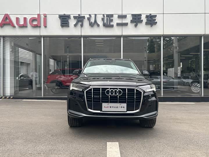 Audi Q7, 2023 — купить в Санкт-Петербурге под ключ