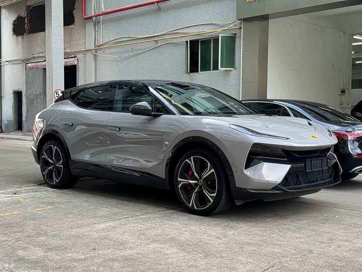 Lotus Eletre, 2023 — фото 3 из 9