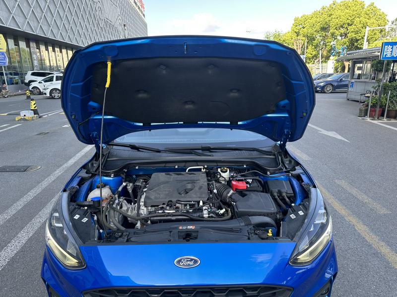 Ford Focus, 2021 — фото 6 из 12