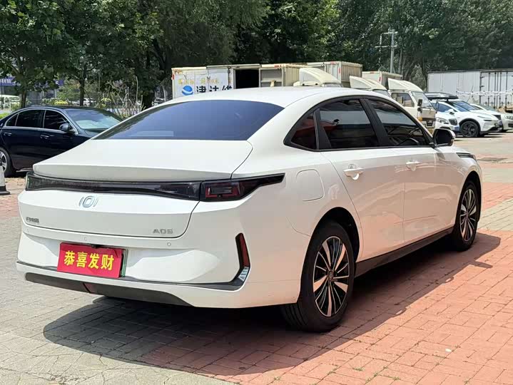 Changan Qiyuan (Nevo) A05, 2024 — фото 5 из 9