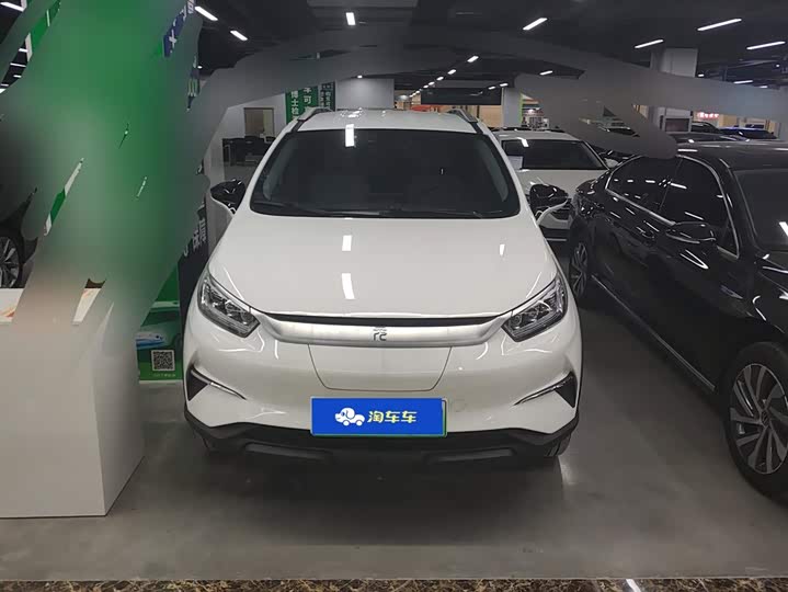 BYD Yuan Pro, 2021 — фото 2 из 9