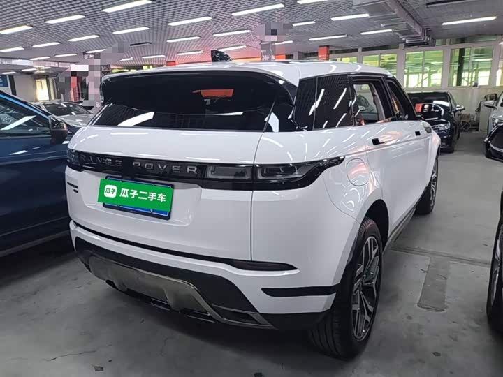 Land Rover Range Rover Evoque L, 2024 — фото 7 из 9