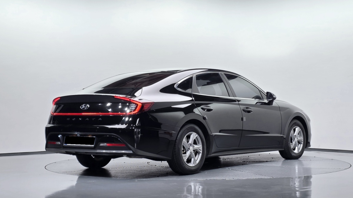 Hyundai Sonata, 2022 — фото 2 из 12