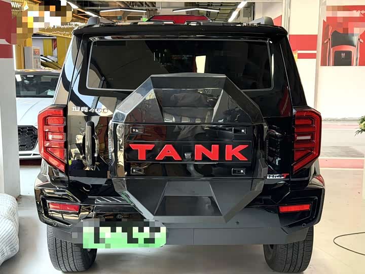 Tank 400 Hybrid, 2024 — фото 9 из 9