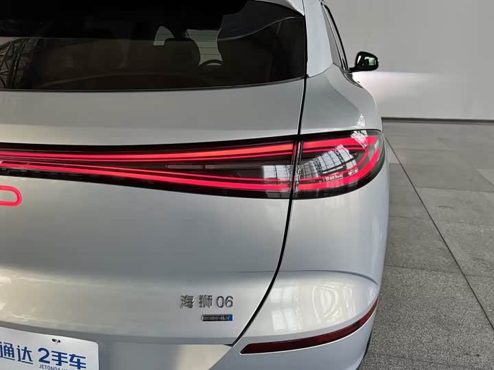 BYD Sea Lion 06 Hybrid/EV, 2026 — фото 6 из 9