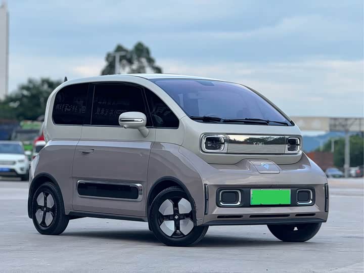 Baojun KiWi EV, 2022 — фото 3 из 9
