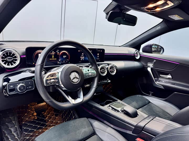 Mercedes-Benz A-Class, 2022 — фото 8 из 9