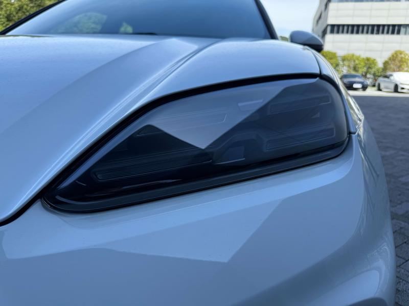 Porsche Macan EV, 2025 — фото 7 из 12