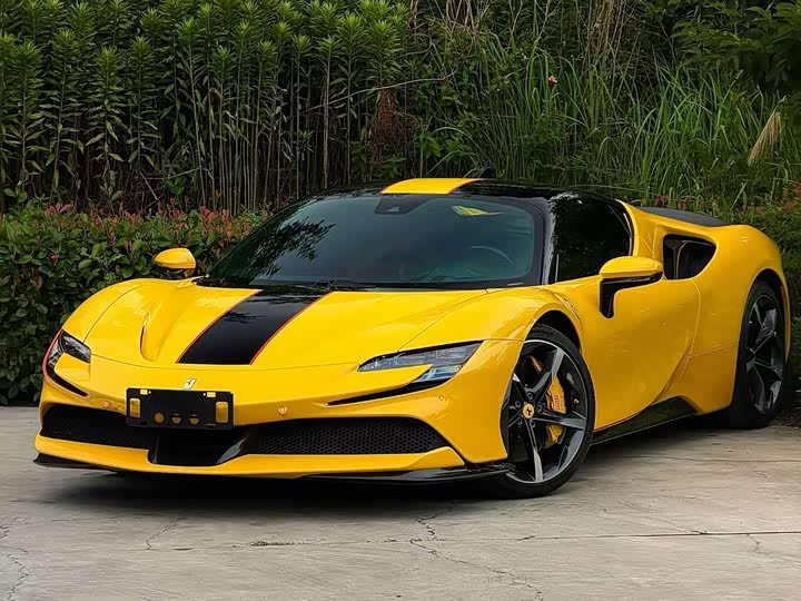 Ferrari SF90, 2022 — фото 8 из 9