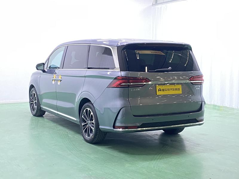 Roewe iMax 8, 2023 — фото 5 из 12