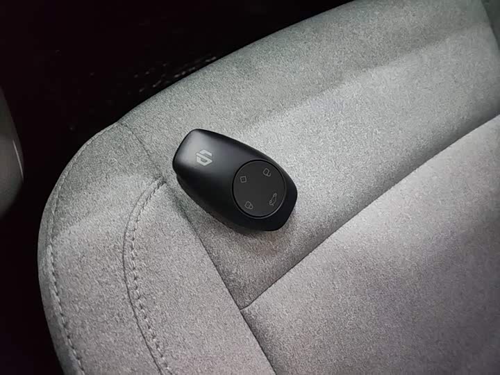 Leapmotor T03, 2023 — фото 9 из 9