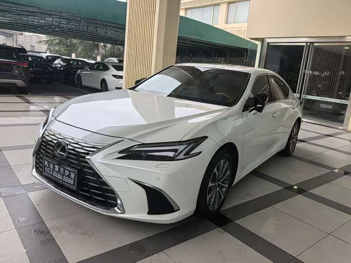 Lexus ES, 2024 — купить в Самаре под ключ
