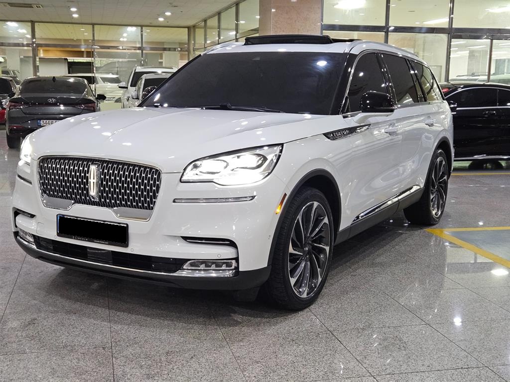 Lincoln Aviator, 2023 — купить в Калуге под ключ