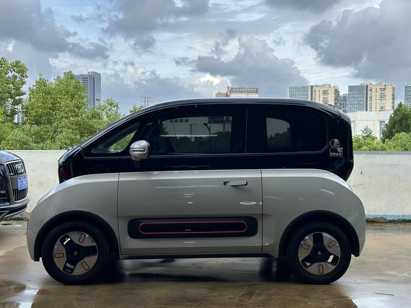 Baojun KiWi EV, 2022 — фото 3 из 10