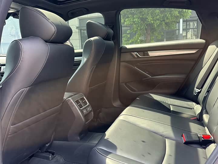 Honda Inspire, 2022 — фото 6 из 9