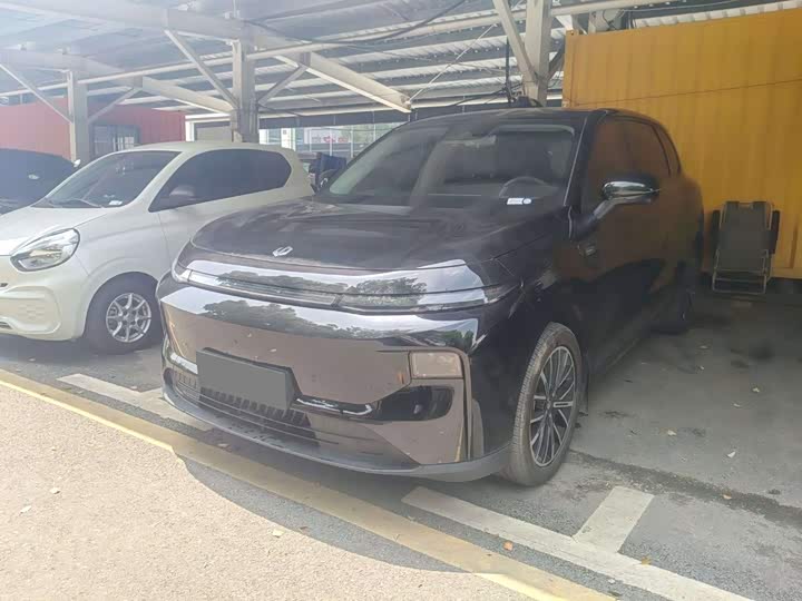 Leapmotor B10, 2025 — купить в Смоленске под ключ
